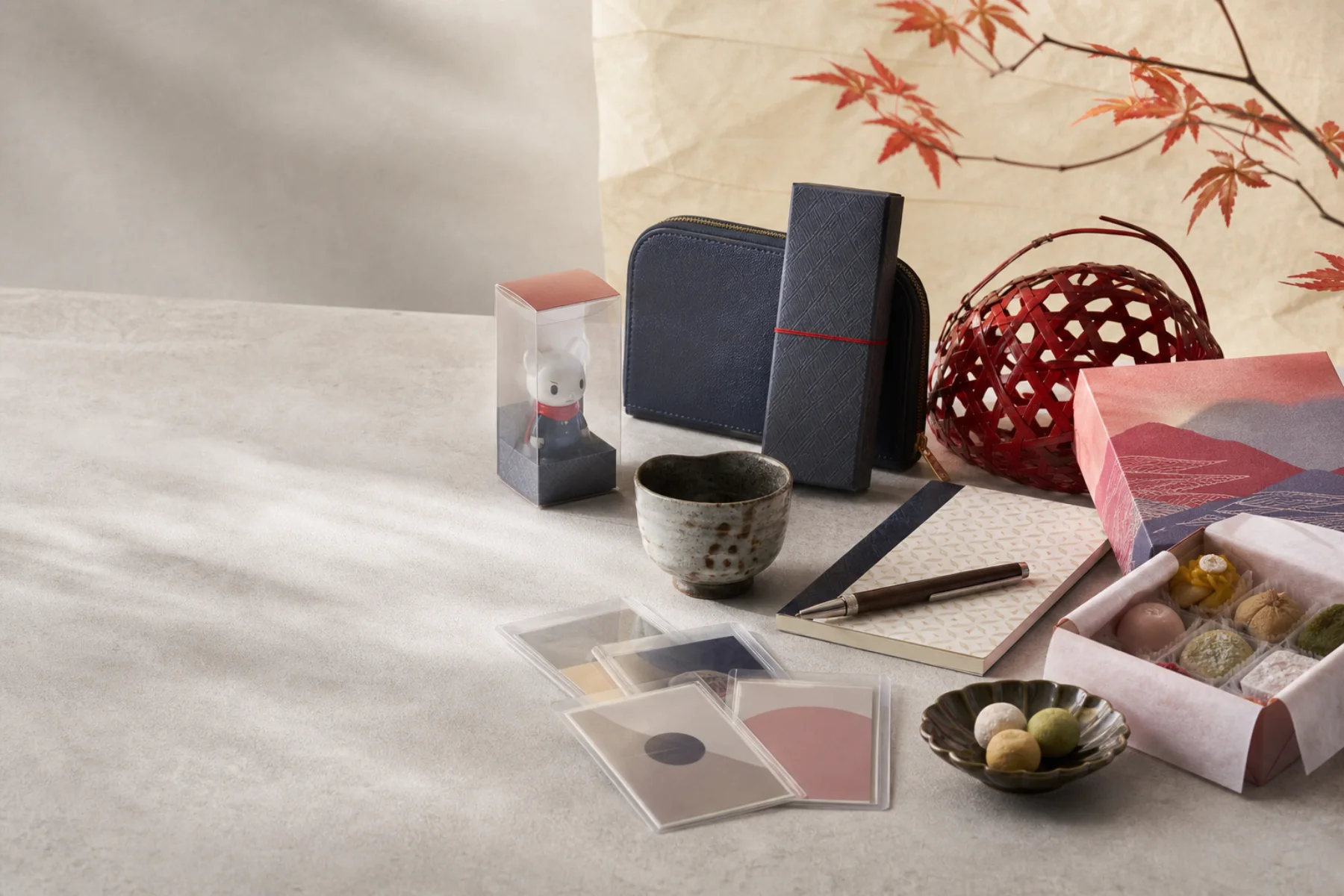 Seasonal Japanese goods, stationery, crafts and hobby items